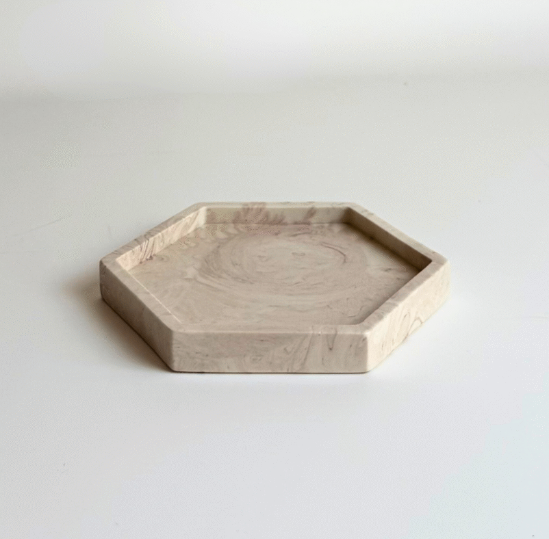 Vide poche hexagonal beige